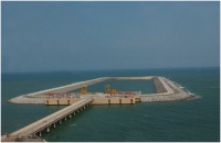Оградительные сооружения водозабора морской воды для охлаждения первого и второго энергоблоков АЭС Куданкулам (Республика Индия)